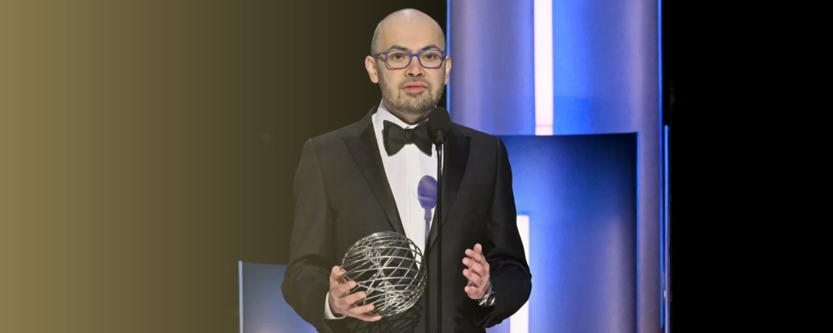 Sir Demis Hassabis with Nobel prize for Chemistry